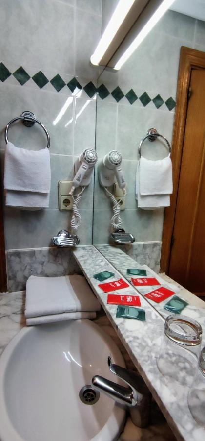 Tripolis Toledo Otel Dış mekan fotoğraf